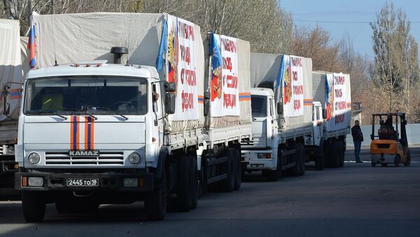 Russian humanitarian aid convoy reaches Donetsk - Sputnik International