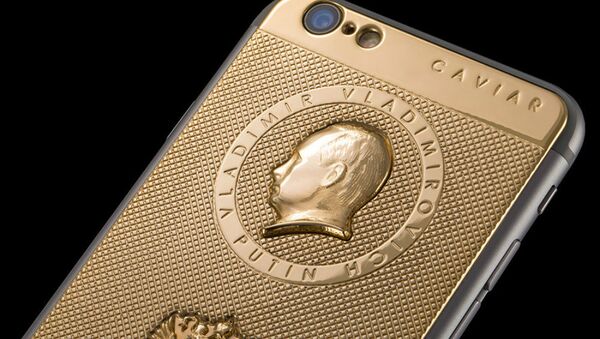 An image of the gold-plated i-Phone 6 in question. - Sputnik International