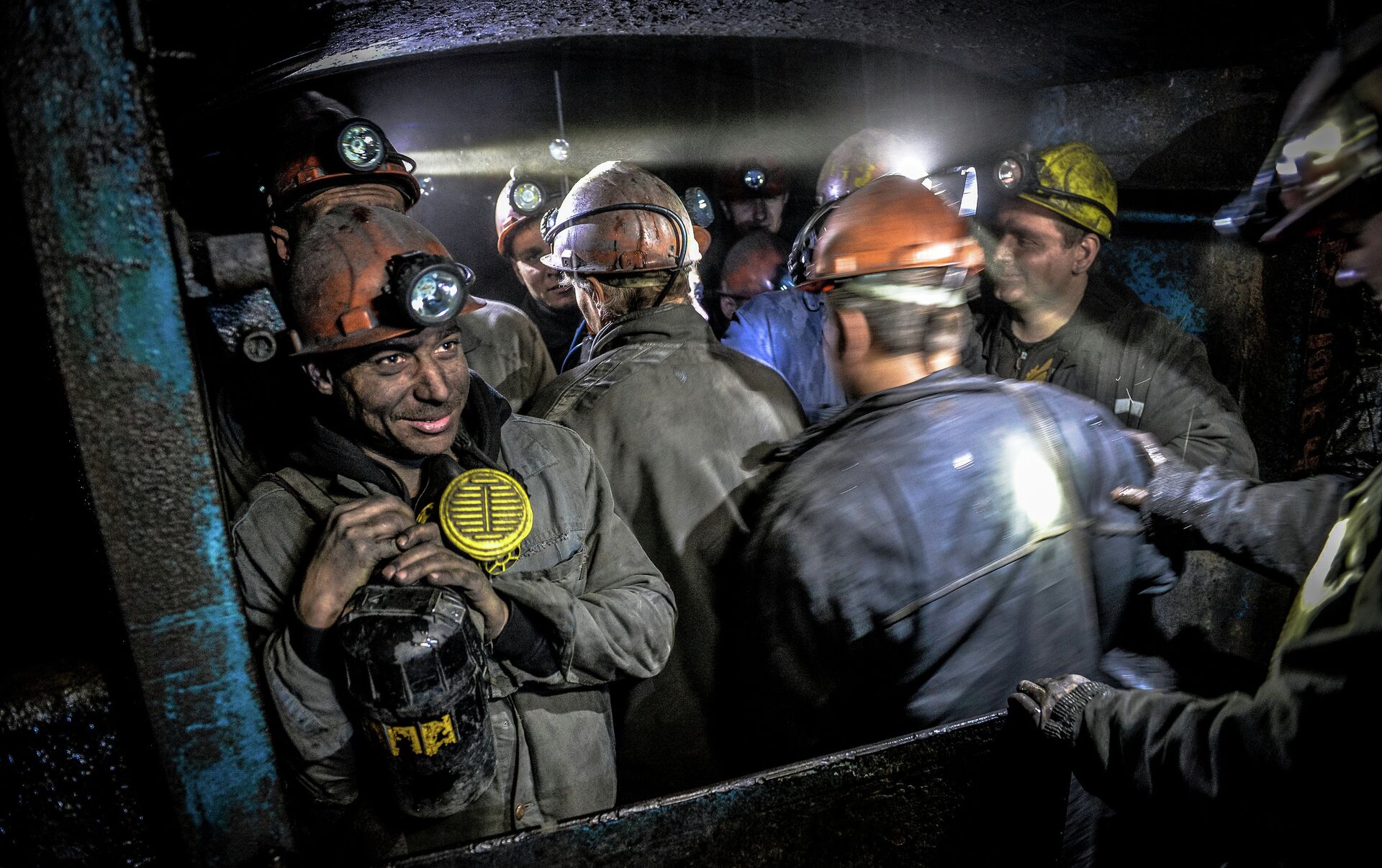Завалило шахтеров сегодня