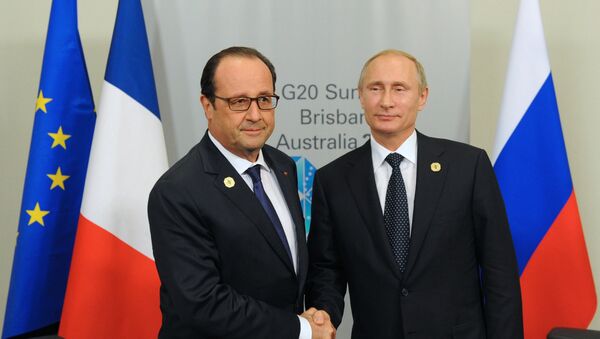 Everything possible must be done to minimize potential risks and negative consequences for Russian-French relations, Russian President Putin said during his meeting with his French counterpart Hollande in the framework of G20 summit in Australia. - Sputnik International