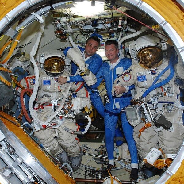 Selfies From Outer Space: Everyday Life of Cosmonauts in Pictures - Sputnik International