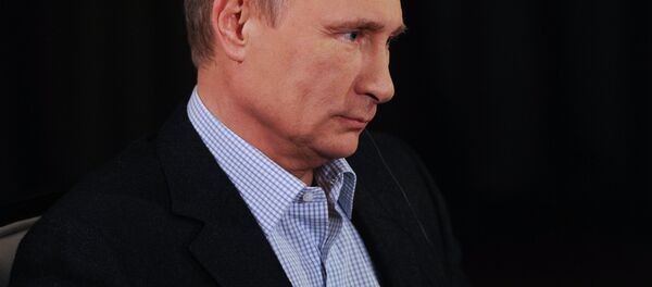 Vladimir Putin during an interview to ARD TV channel Vladimir Putin during an interview to ARD TV channel - Sputnik International