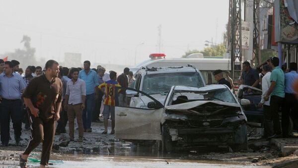 Five people were injured in a car bomb blast near the Baghdad international airport on Sunday, Al-Hadath reports.. - Sputnik International