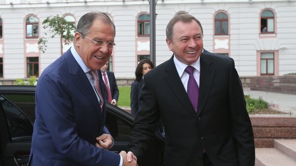 Russian Foreign Minister Sergei Lavrov meets his Belarussian counterpart Vladimir Makei - Sputnik International