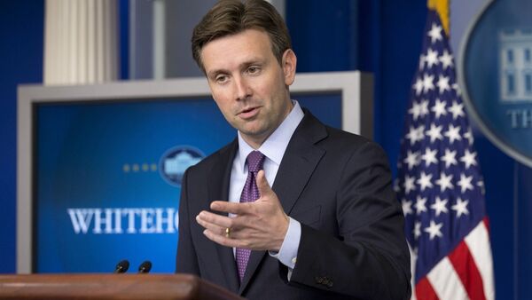 US White House press secretary Josh Earnest - Sputnik International