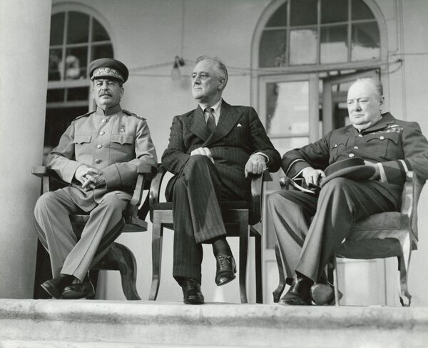Josef Stalin, Franklin Roosevelt, and Winston Churchill at the WW2 Teheran Conference Josef Stalin, Franklin Roosevelt, and Winston Churchill at the WW2 Teheran Conference - Sputnik International