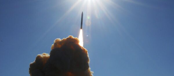 Senator Kelly Ayotte has told that United States needs to invest further in missile defence capabilities as it falls behind Russia in deployed ballistic missile interceptors - Sputnik International