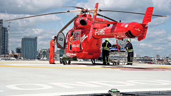 The Virgin flying Ambulance at The Royal London Hospital - Sputnik International