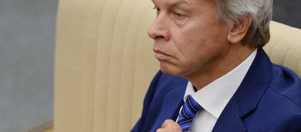 The United States, Canada and Ukraine have isolated themselves by voting against a Russian proposed resolution condemning the  glorification of Nazism, Russian lawmaker Aleksey Pushkov stated in a Twitter post. - Sputnik International