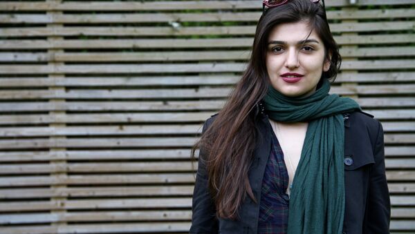 Ghoncheh Ghavami, a woman of British-Iranian origin, has been released on bail after having being taken under arrest this June in Iran for attempting to watch a volleyball game - Sputnik International