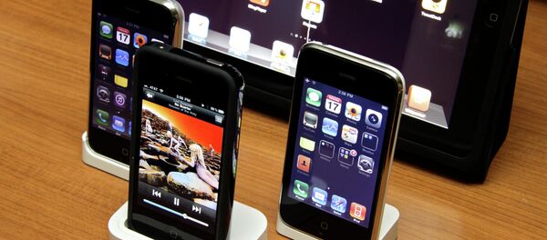 American hi-tech giant Apple has significantly increased the prices of its products in the Russian market, according to the company’s online store website. American hi-tech giant Apple has significantly increased the prices of its products in the Russian market, according to the company’s online store website. - Sputnik International