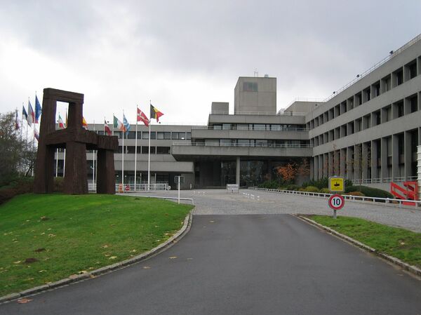 European Investment Bank - Sputnik International