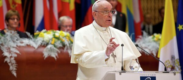 An ultraconservative Polish publicist attacked Pope Francis for his alleged failure to condemn Russia over events in Ukraine. An ultraconservative Polish publicist attacked Pope Francis for his alleged failure to condemn Russia over events in Ukraine. - Sputnik International