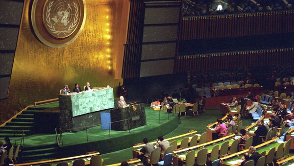 Viktor Chernomyrdin makes a speech at the 19th special session of the UN General Assembly - Sputnik International