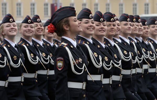 Women on Duty: Female Police From Around the World - Sputnik International