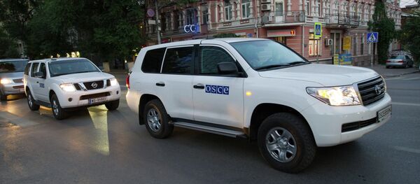 A patrol of the Special Monitoring Mission (SMM) of the Organization for Security and Co-operation in Europe (OSCE), deployed in Ukraine, has been fired upon in the southeast of the country, the SMM has said in a spot report. Archiv photo. A patrol of the Special Monitoring Mission (SMM) of the Organization for Security and Co-operation in Europe (OSCE), deployed in Ukraine, has been fired upon in the southeast of the country, the SMM has said in a spot report. Archiv photo. - Sputnik International