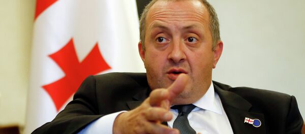 Georgian president signed new ‘phone tapping’ law - Sputnik International