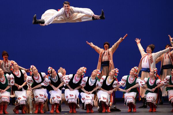 Mirror of World's Dance Variety: Russia's Legendary Folk Dance Ensemble - Sputnik International