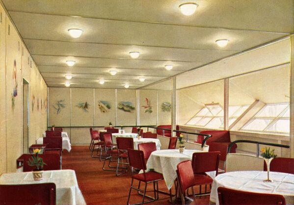 Futuristic Interiors of German WWII Airship Hindenburg - Sputnik International
