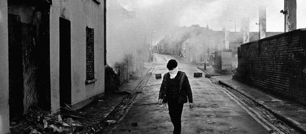 Belfast, Ireland; Smoke and ruins in the streets of the Catholic district of Ardoyne, Belfast. (File) - Sputnik International