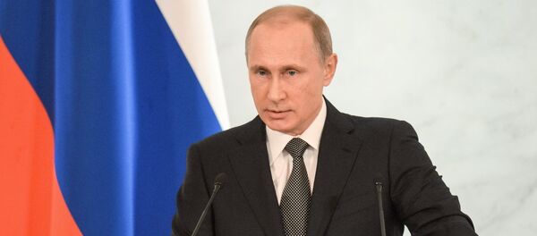 Russian President Vladimir Putin delivers the annual Presidential Address to the Federal Assembly at the Kremlin's St. George's Hall. - Sputnik International