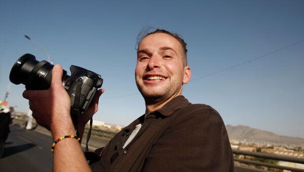 Luke Somers, a 33-year-old American photojournalist, held hostage by Al Qaeda in Yemen, has been killed in a failed US rescue operation. - Sputnik International