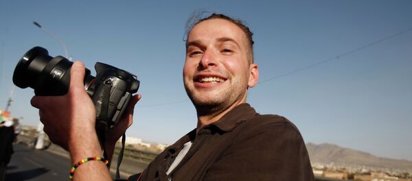 Luke Somers, a 33-year-old American photojournalist, held hostage by Al Qaeda in Yemen, has been killed in a failed US rescue operation. - Sputnik International