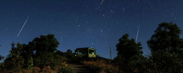 Geminids Meteor Shower in northern hemisphere - Sputnik International