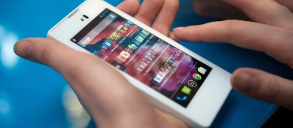 YotaPhone - Sputnik International