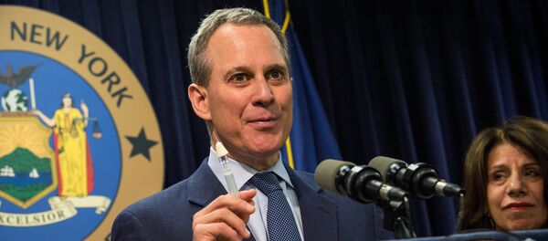 New York State Attorney General Eric Schneiderman - Sputnik International