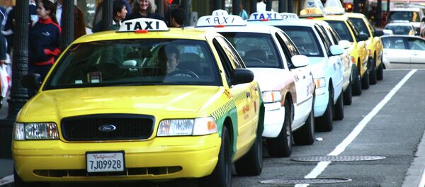 The successful spread of e-taxi apps around the globe has recently been fouled by several scandals, spurring calls for heavy government  regulation. - Sputnik International