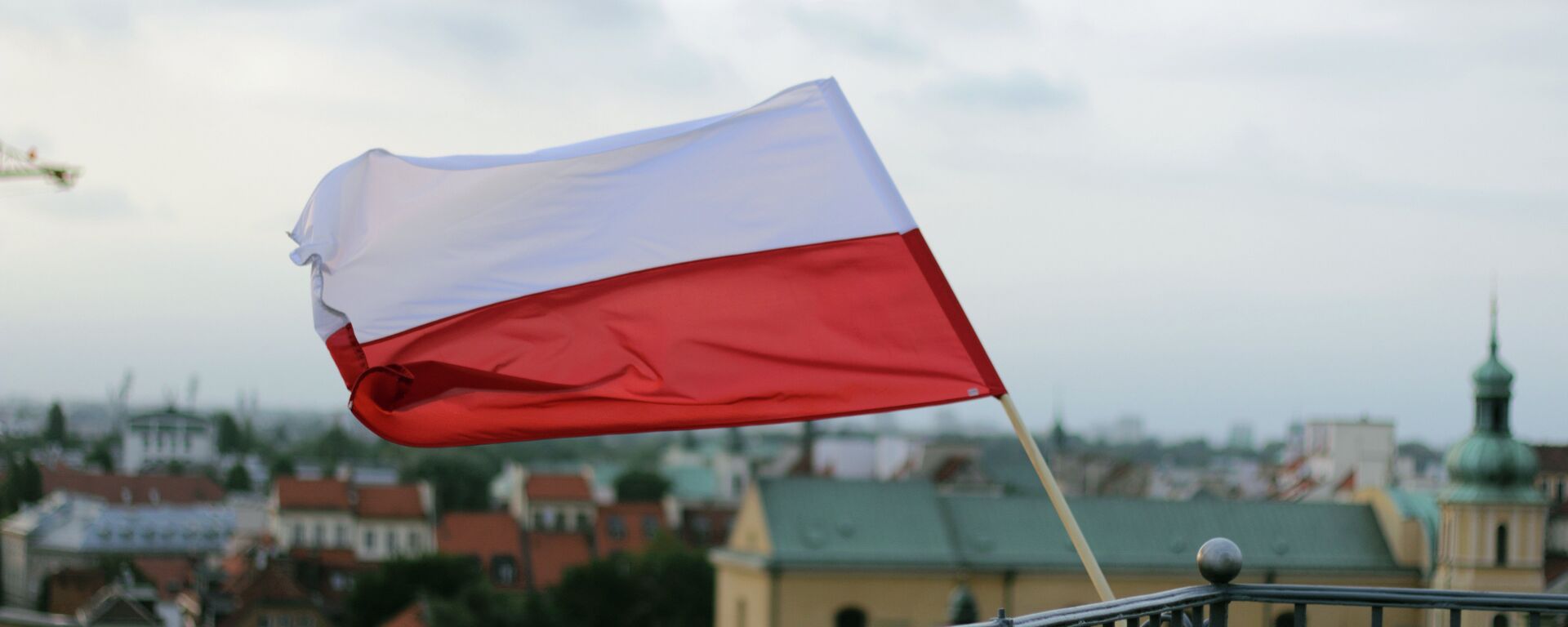 Polish flag in Warsaw - Sputnik International, 1920, 12.05.2023
