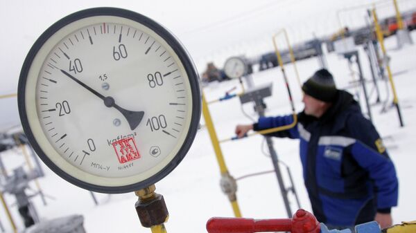 he problem of gas transit through the territory of Ukraine remains, Medvedev said - Sputnik International