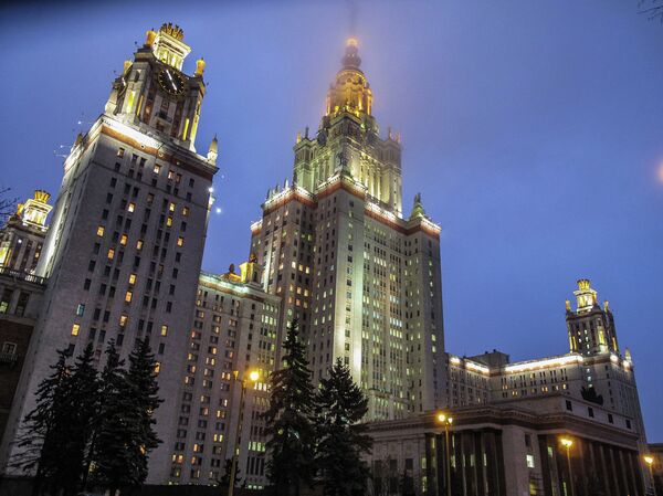 The main building of Moscow State University - Sputnik International