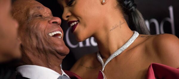 Singer Rihanna and her grandfather Lionel Braithwaite - Sputnik International