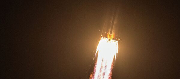 Soyuz ST-B rocket, carrying four O3b Networks satellites on board, took off from the Kourou space center in French Guiana. Soyuz ST-B rocket, carrying four O3b Networks satellites on board, took off from the Kourou space center in French Guiana. - Sputnik International
