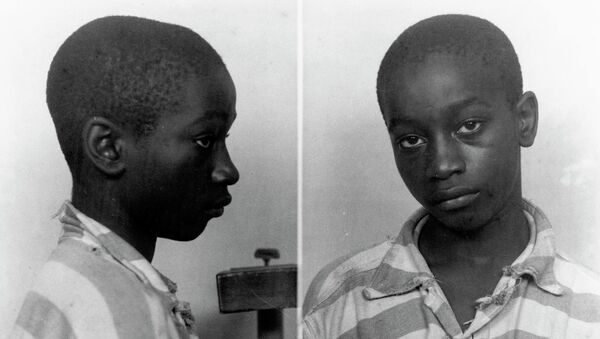 The death sentence handed down to 14-year-old African-American George J. Stinney Jr. 70 years ago for killing two white minor girls was erroneous, the Circuit Court of South Carolina officially recognized this week. - Sputnik International