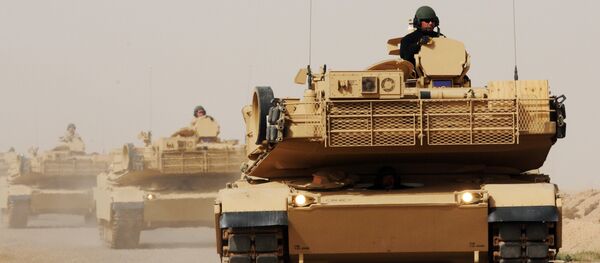 Iraqi Army Soldiers learn how to operate, maintain M1A1 tanks Iraqi Army Soldiers learn how to operate, maintain M1A1 tanks - Sputnik International