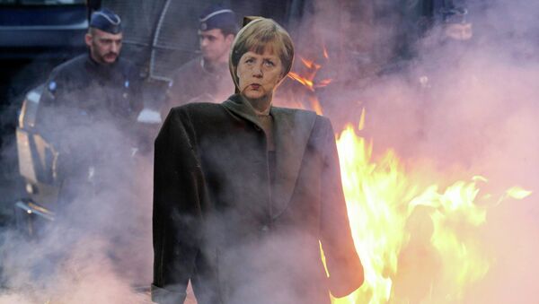 Merkel on Fire: European Farmers Protest in Brussels - Sputnik International