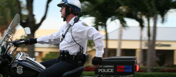 A police officer in the west central Florida city of Tarpon Springs was shot and killed on Sunday night; a suspect has been taken into custody A police officer in the west central Florida city of Tarpon Springs was shot and killed on Sunday night; a suspect has been taken into custody - Sputnik International