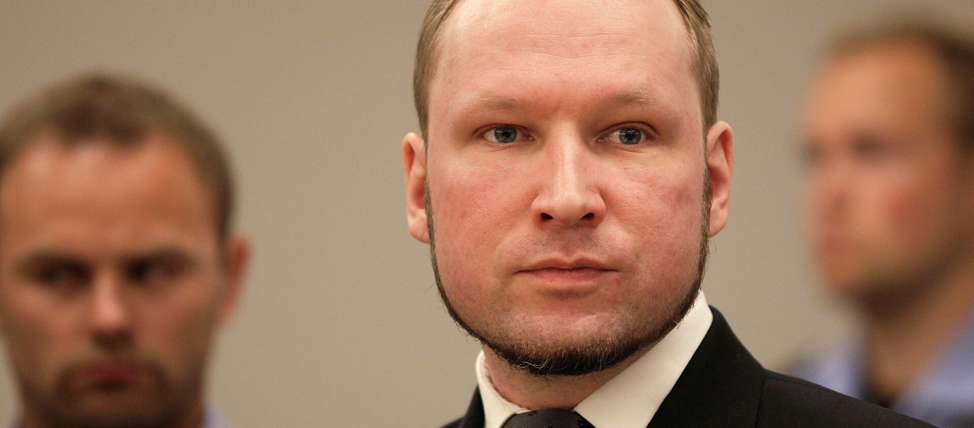 Anders Behring Breivik listens to the judge in the courtroom, Friday, Aug. 24, 2012, in Oslo, Norway - Sputnik International, 1920, 22.07.2021
