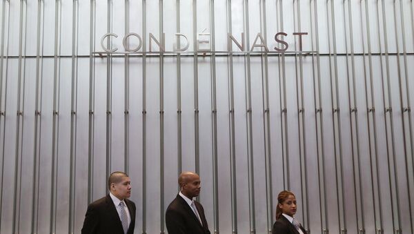 Employees are stated at the front desk for Conde Nast in the lobby of One World Trade Center Monday, Nov. 3, 2014 in New York - Sputnik International