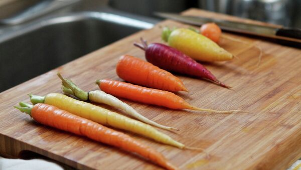 Taste Testing Carrots - Sputnik International