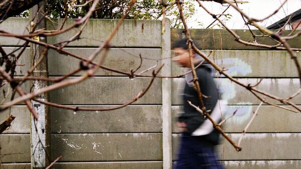  Each year more than 100,000 children run away from home or care in the UK - Sputnik International
