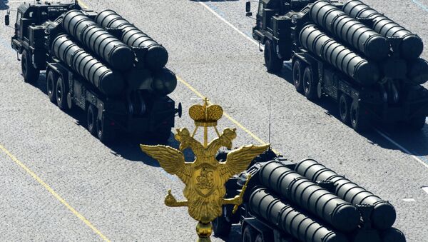 S-400 Triumph air defense system during Victory military parade in Moscow - Sputnik International