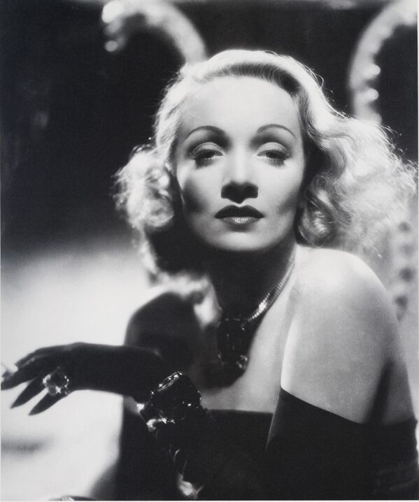 Marlene Dietrich: 'Glamour is What I Sell, It's My Stock in Trade' - Sputnik International