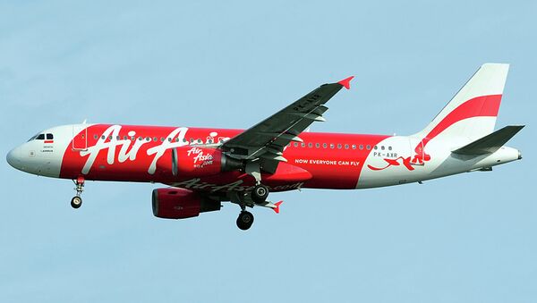 AirAsia flight QZ 8501 has crashed into water after experiencing severe turbulence - Sputnik International