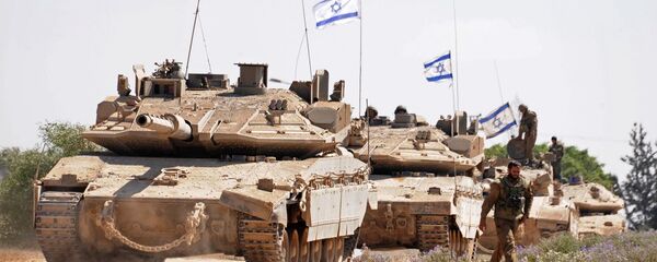 Israeli soldiers, waiting for orders to enter the Gaza Strip - Sputnik International