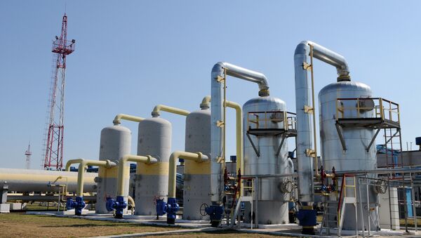 Ukraine may start importing up to 40 million cubic meters of gas daily from the European Union starting from Saturday, instead of the current 31.5 million cubic meters - Sputnik International