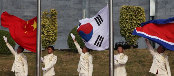 South Korean officials have been in damage control over the past several days following revelations by a senior official earlier this week that a non-consensual scenario on unification with North Korea was among the contingencies the Committee for Unification was looking at. - Sputnik International